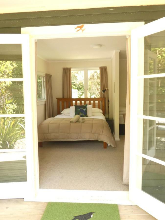 Aroha Island Villa เคริเคริ ภายนอก รูปภาพ